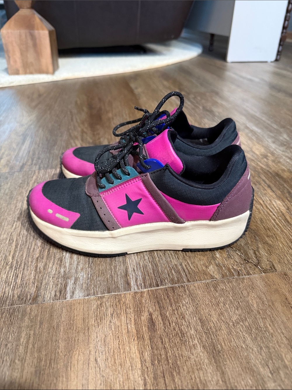 Converse Women's Run Star Sneakers